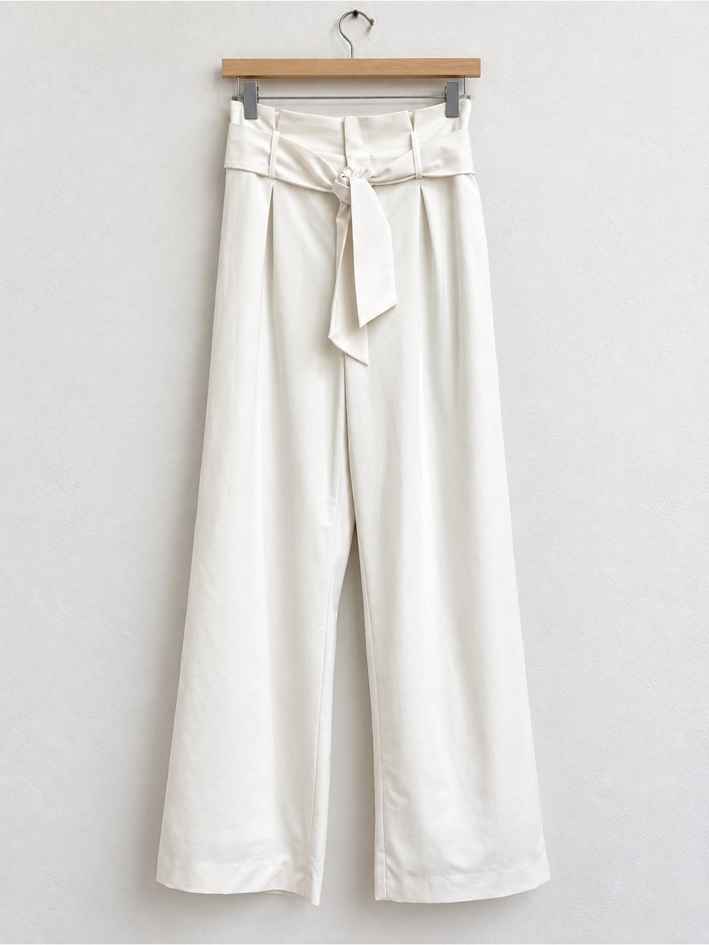 Antonio Melani Pleated Wide Leg Pants